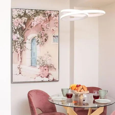 Phaedra & Sofia Campiello Lejlighed